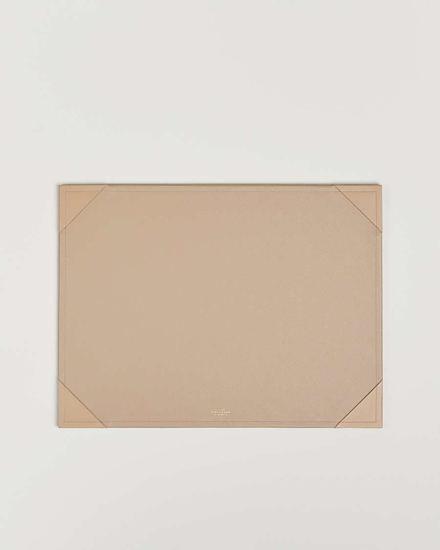 Herre | Til hjemmet | Smythson | Panama Desk Mat Sandstone