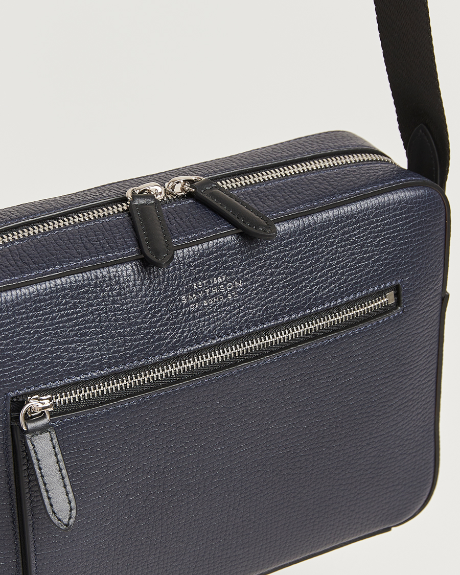 Herre | Vesker | Smythson | Ludlow Zip Crossbody Bag Navy