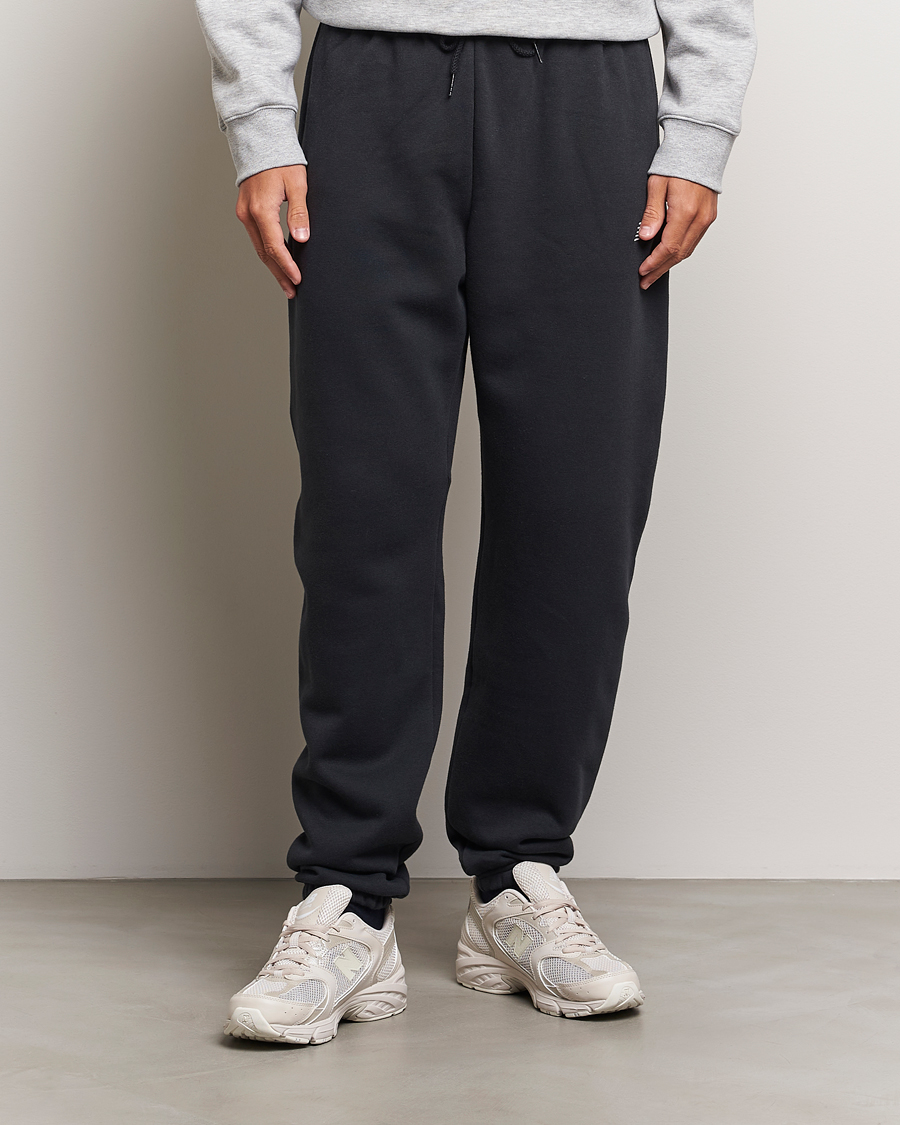 Herre | Bukser | New Balance | Essentials Fleece Sweatpants Black