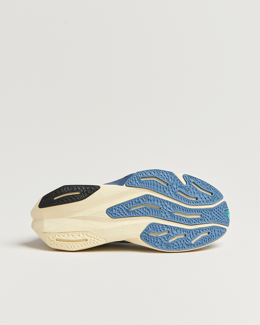 Herre | New Balance Running FuelCell Rebel v4 Blue | New Balance Running | FuelCell Rebel v4 Blue