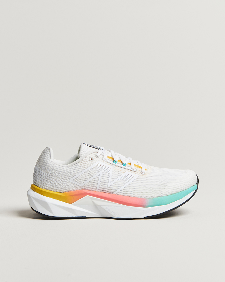 Herre | Sneakers | New Balance Running | FuelCell Propel v5 White