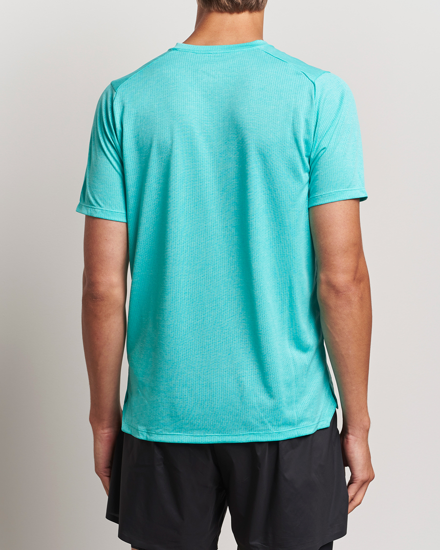 Herre | T-Shirts | New Balance Running | Athletics Run T-Shirt Cyber Jade