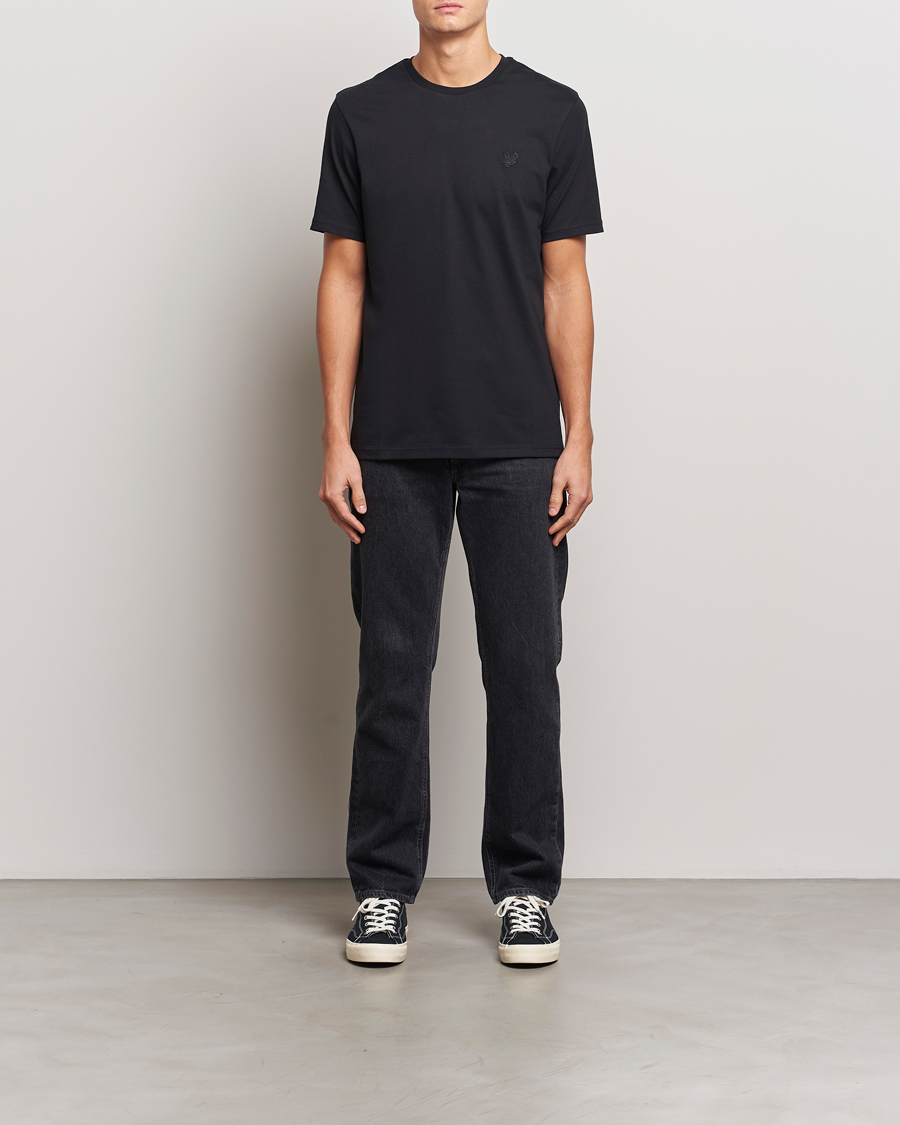 Herre | T-Shirts | Lyle & Scott | Tonal Eagle Crew Neck T-Shirt Jet Black