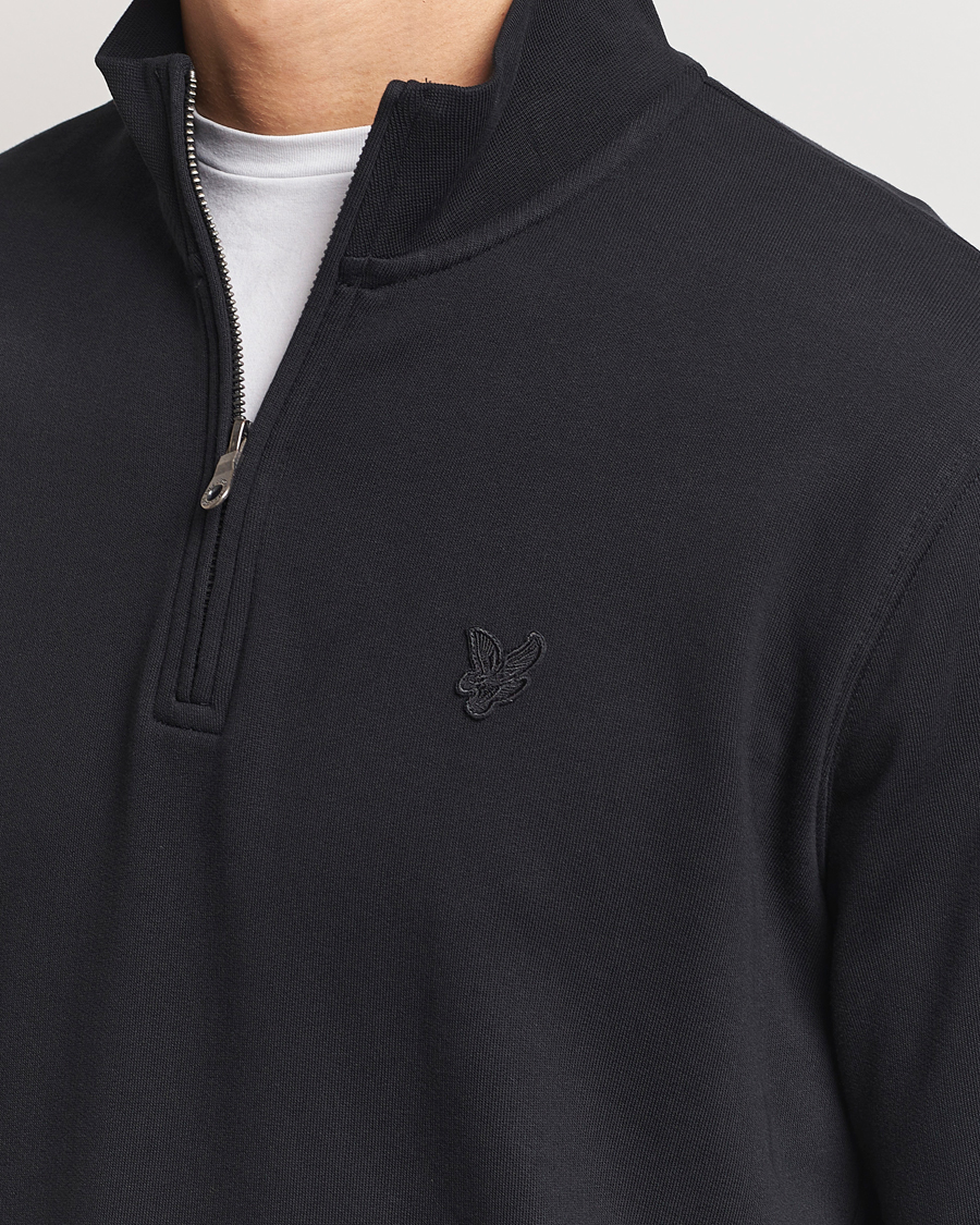 Herre | Gensere | Lyle & Scott | Tonal Eagle Half Zip Sweater Jet Black