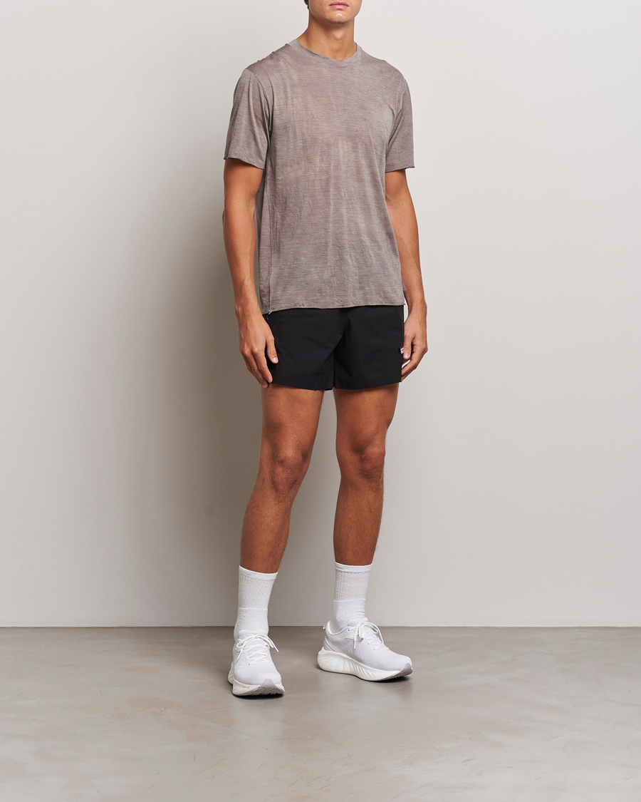 Herre | Shorts | Satisfy | PeaceShell 5 Inch Shorts Black