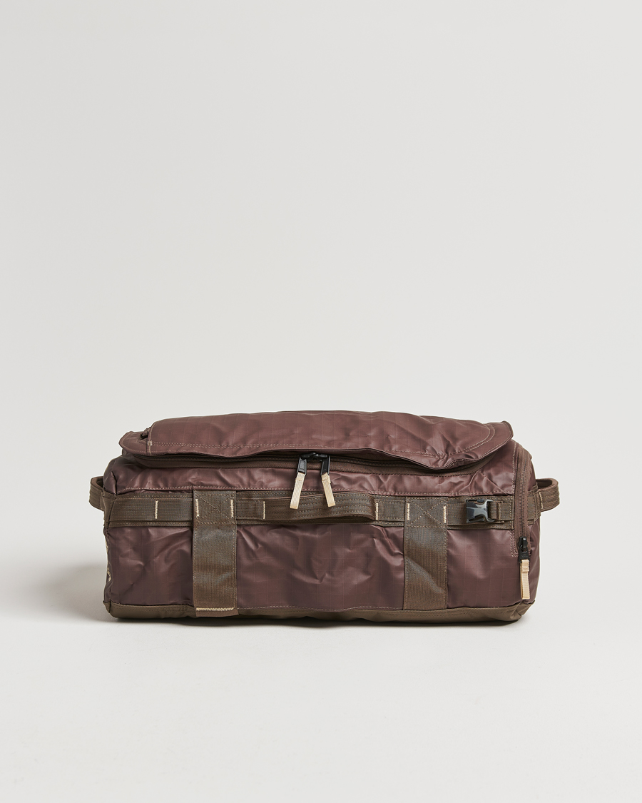 Herre | The North Face Base Camp Voyager Duffel 32L Brown | The North Face | Base Camp Voyager Duffel 32L Brown