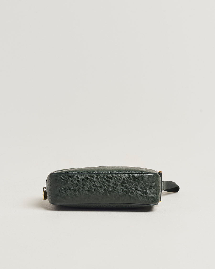 Herre | Louis Vuitton Pre-Owned Kaluga Washbag Green | Louis Vuitton Pre-Owned | Kaluga Washbag Green