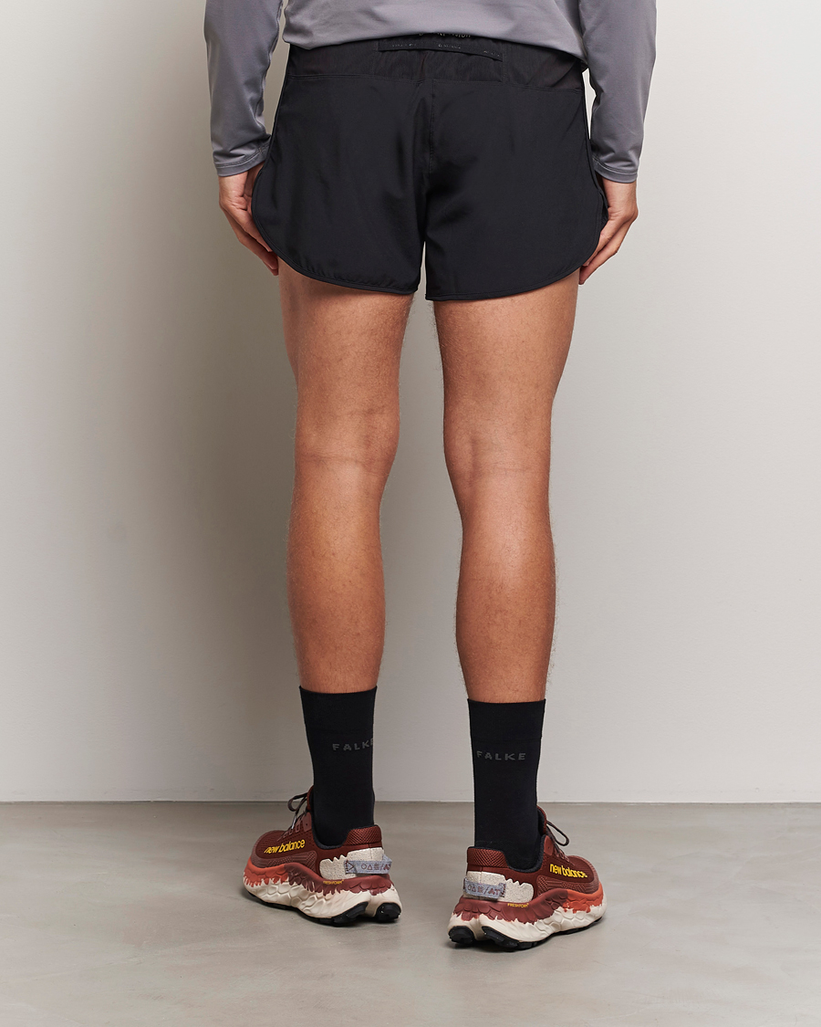 Herre | Shorts | District Vision | 5 Inch Training Shorts Black