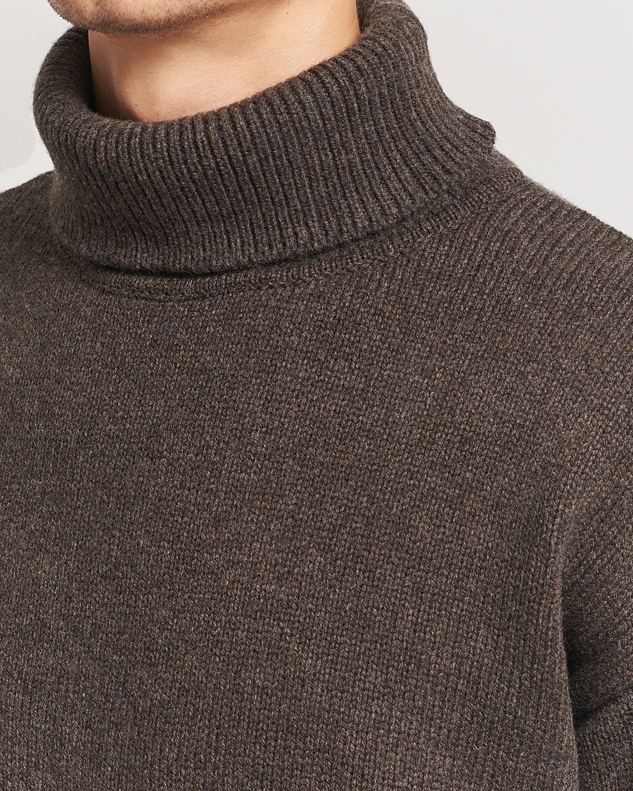 Herre | Gensere | Colorful Standard | Merino Wool Turtleneck Coffee Brown
