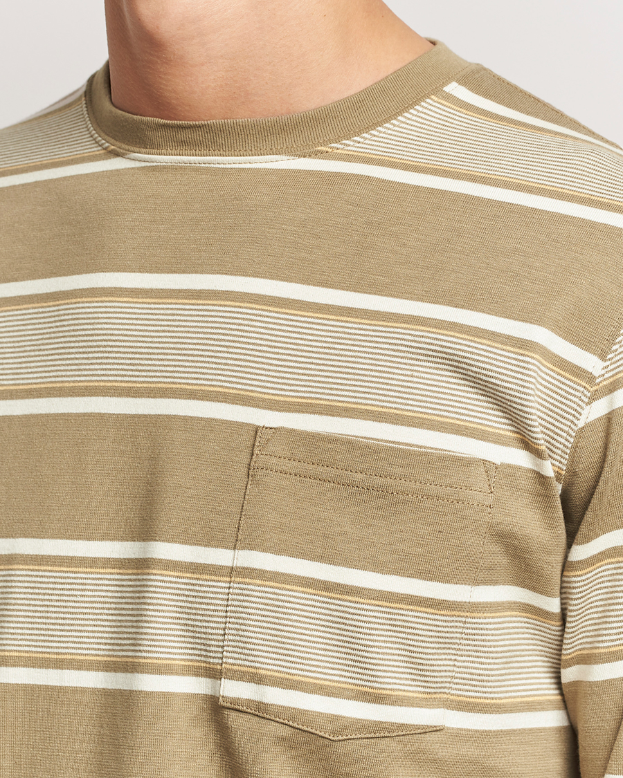 Herre | T-Shirts | BEAMS PLUS | Wide Stripe Pocket T-Shirt Olive