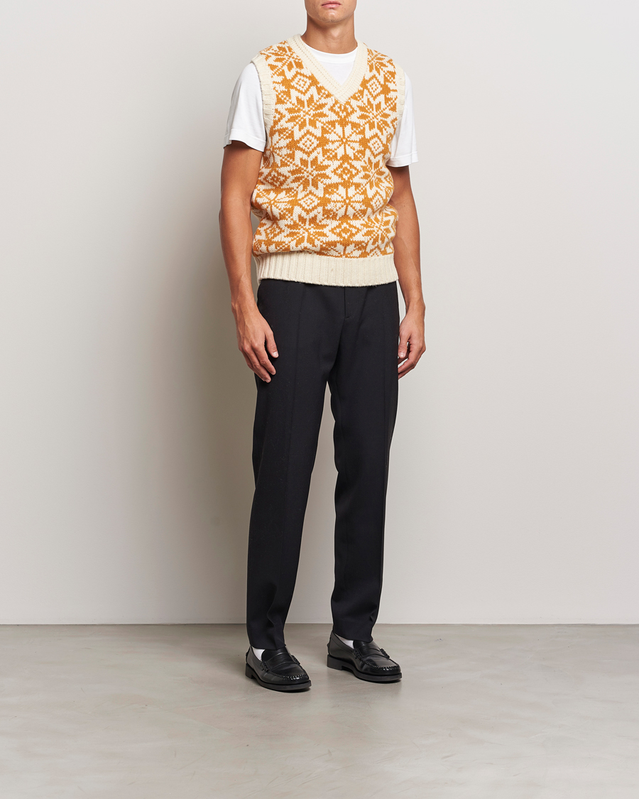 Herre | Gensere | BEAMS PLUS | Snow Pattern Knit Vest Gold