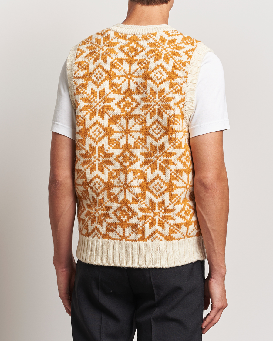 Herre | Gensere | BEAMS PLUS | Snow Pattern Knit Vest Gold