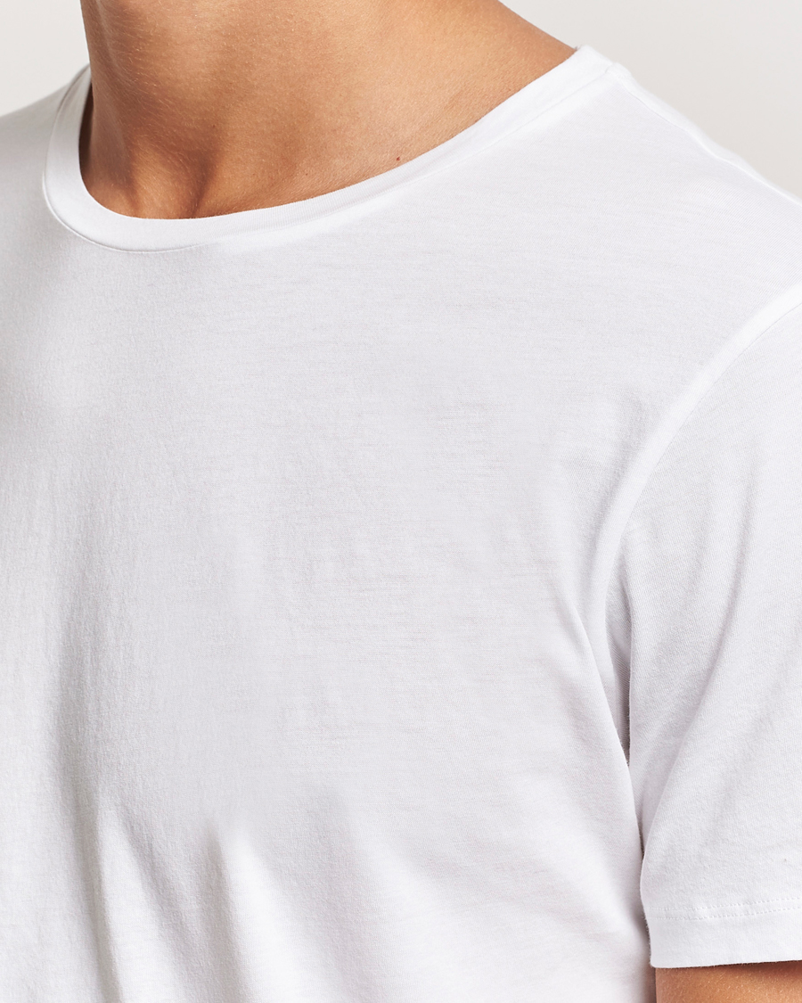 Herre | T-Shirts | A Day's March | Lightweight T-Shirt White