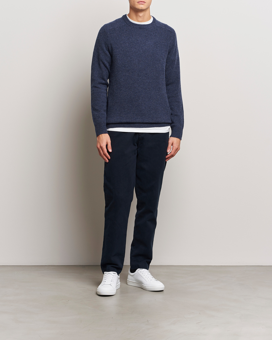 Herre | Gensere | A Day's March | Brodick Lambswool Sweater Navy