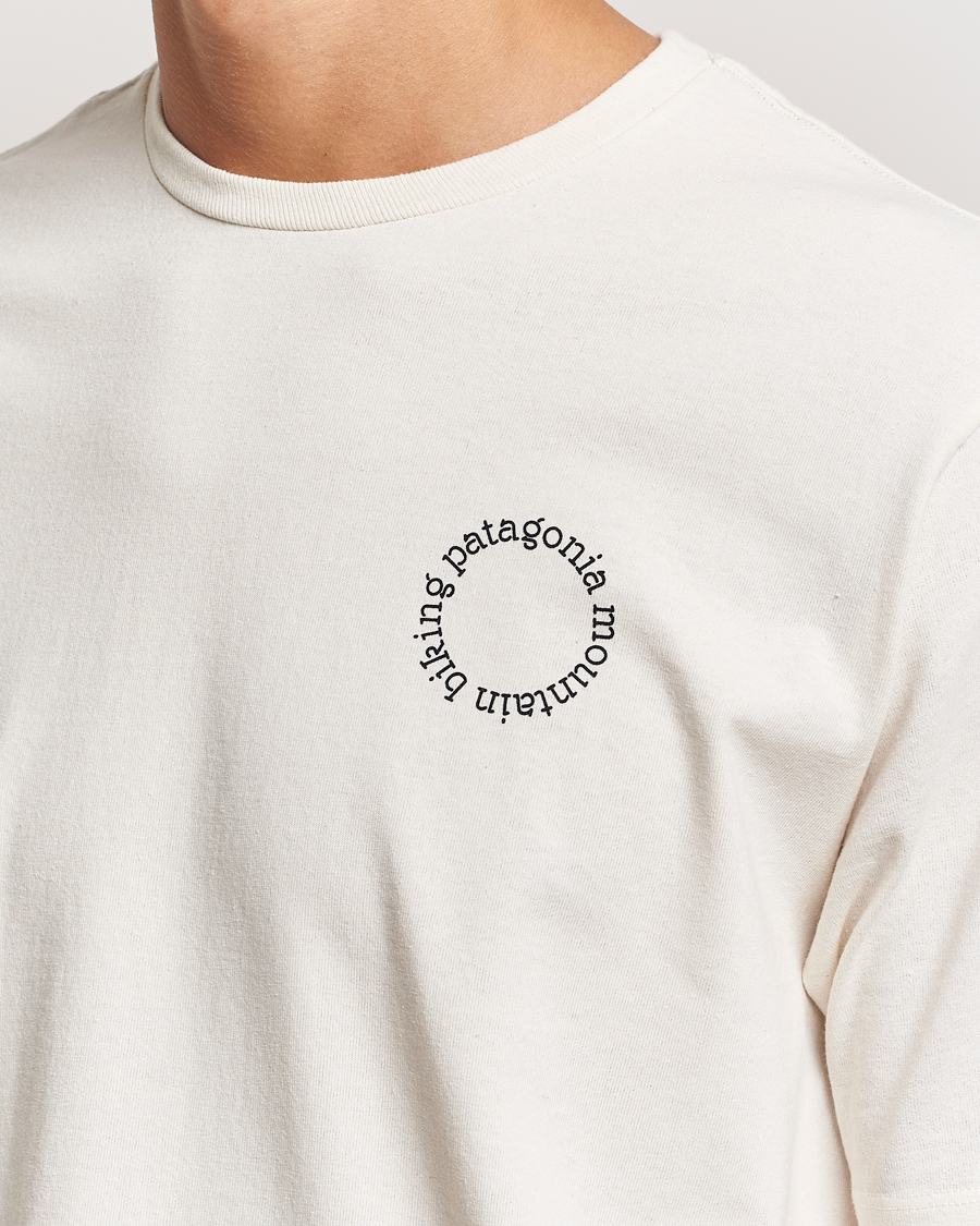 Herre | T-Shirts | Patagonia | Spoke Stencil Responsibili T-Shirt Birch White