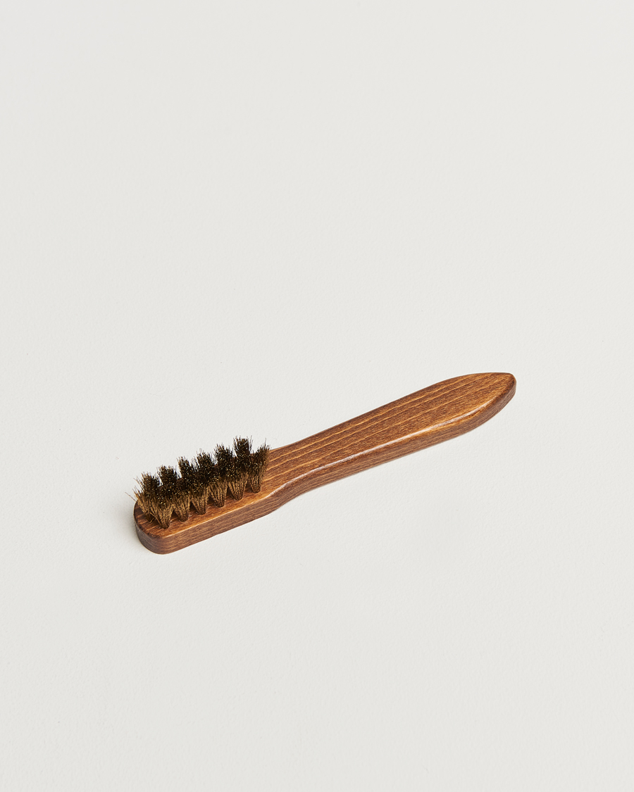 Herre | Skopleie | R.M.Williams | Suede Brass Bristle Brush Natural