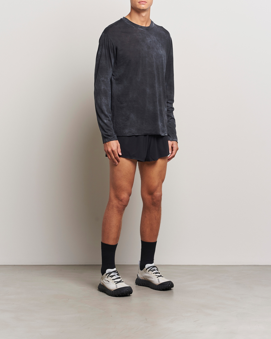 Herre | Shorts | Satisfy | Space-O 2.5 Distance Shorts Black