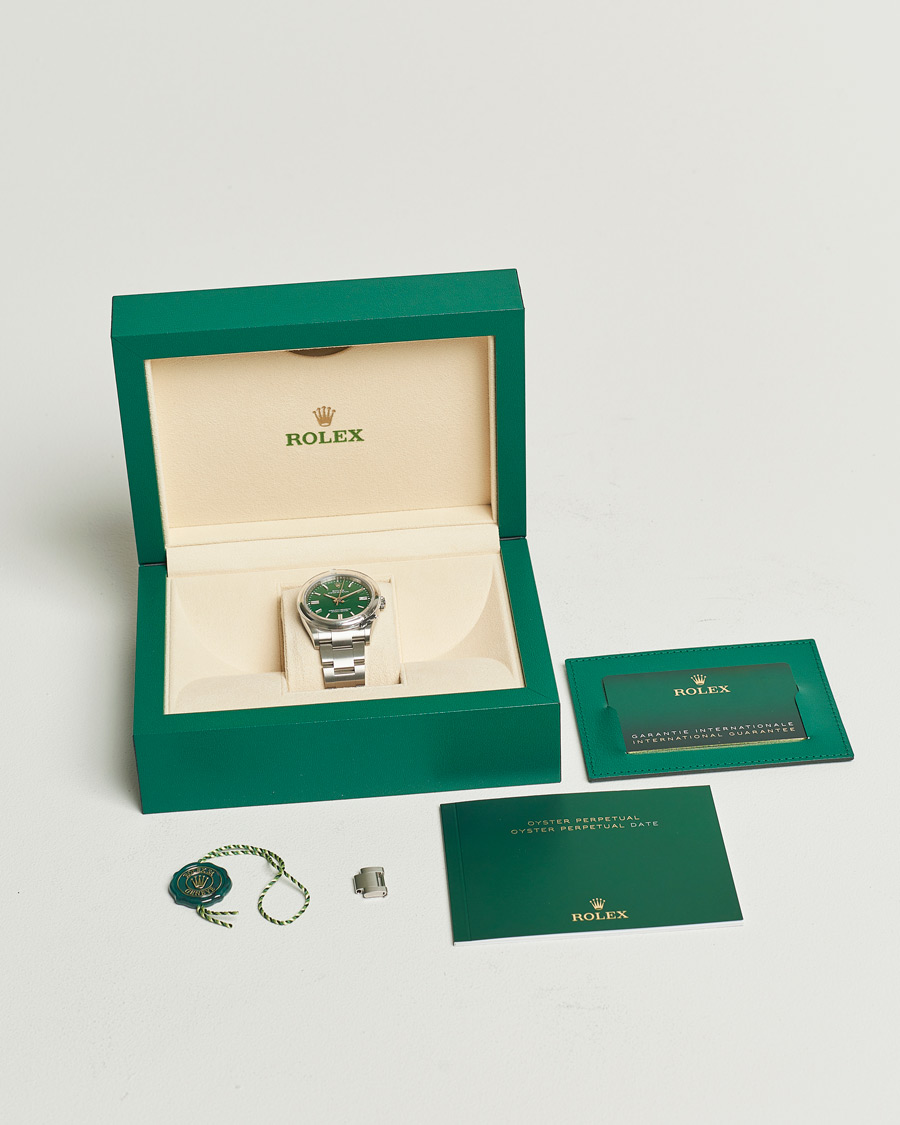 Herre | Rolex Pre-Owned Oyster Perpetual 36 126000 Steel Green Silver | Rolex Pre-Owned | Oyster Perpetual 36 126000 Steel Green Silver