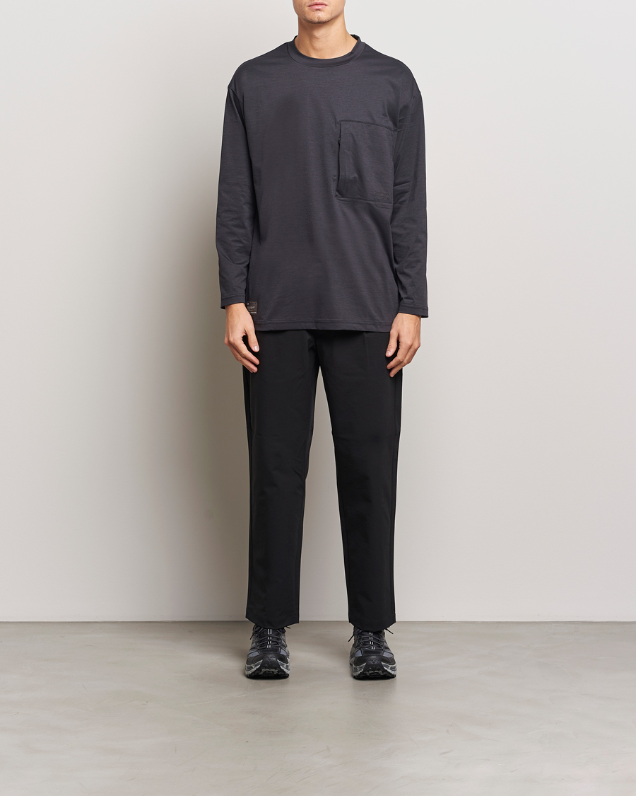 Herre | T-Shirts | Oakley | FGL Scratch Long Sleeve T-Shirt Phantom