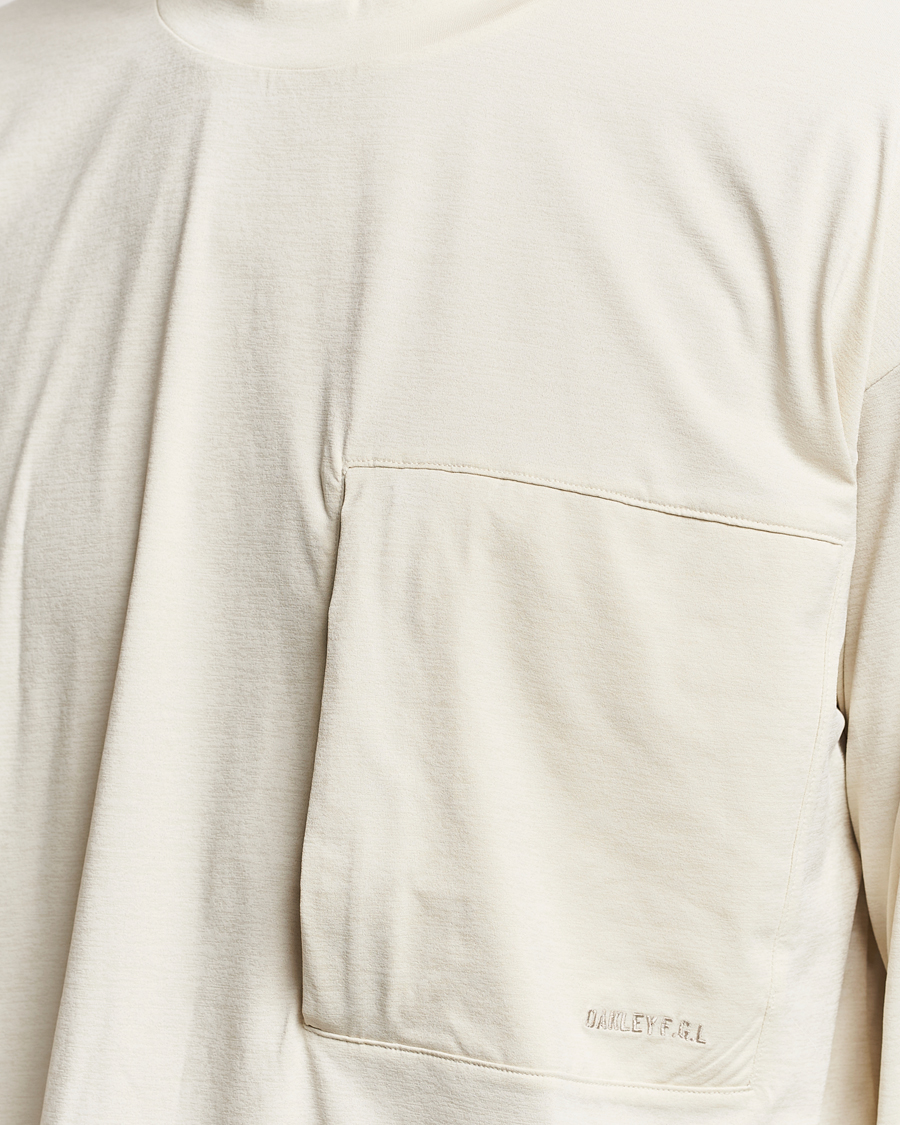 Herre | T-Shirts | Oakley | FGL Scratch Long Sleeve T-Shirt Bone