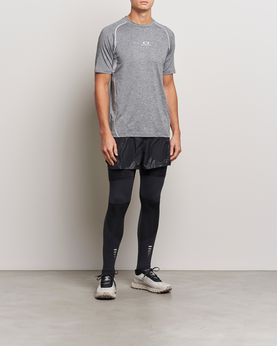 Herre | T-Shirts | Oakley | Stretch T-Shirt Uniform