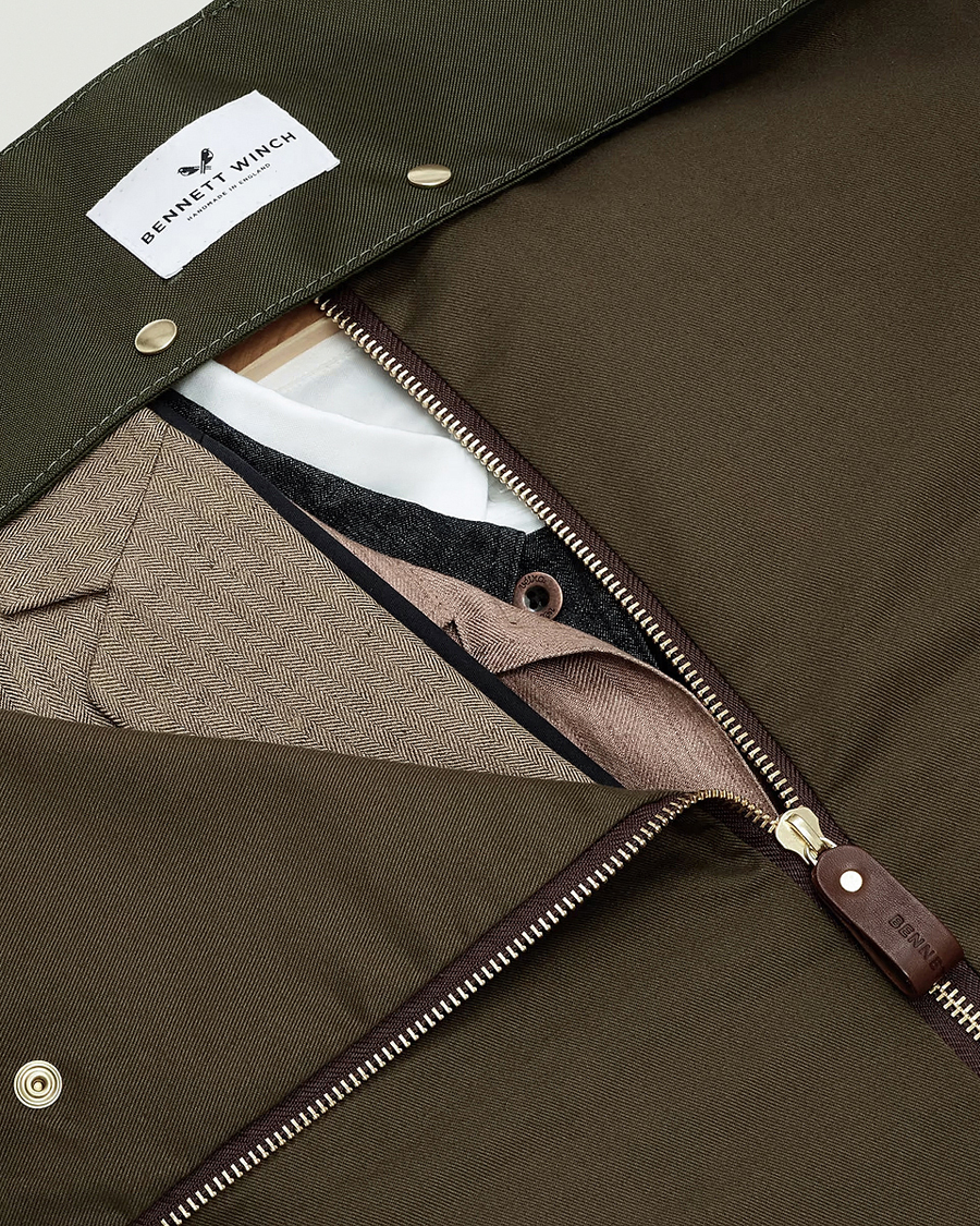 Herre | Vesker | Bennett Winch | Nylon Trifold Suit Carrier Olive