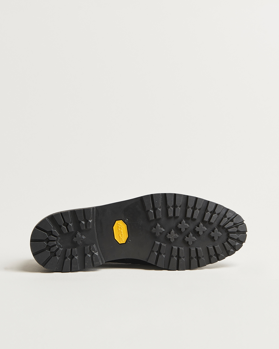 Herre | Crockett & Jones Pembroke Milled Grain Vibram Black | Crockett & Jones | Pembroke Milled Grain Vibram Black