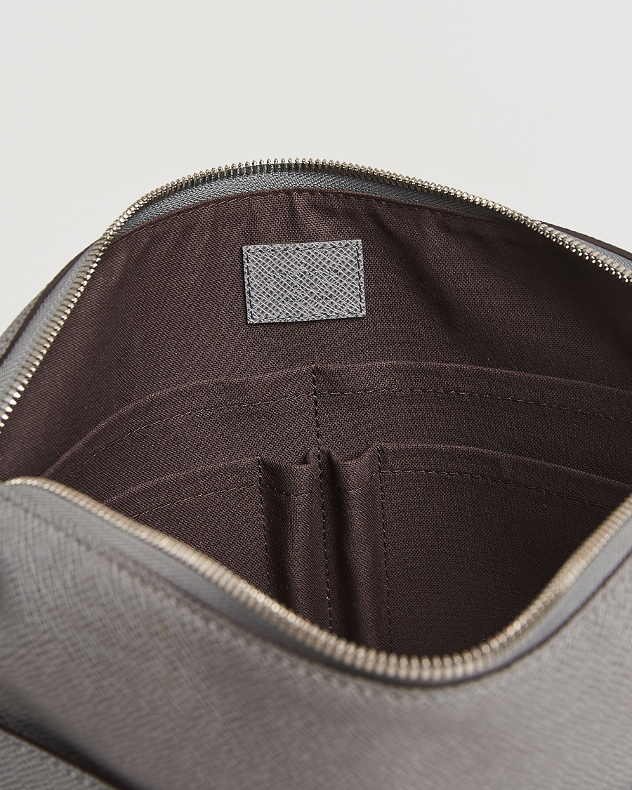 Herre | Pre-Owned & Vintage Bags | Louis Vuitton Pre-Owned | Gray Taiga PM Messenger Bag Grigori