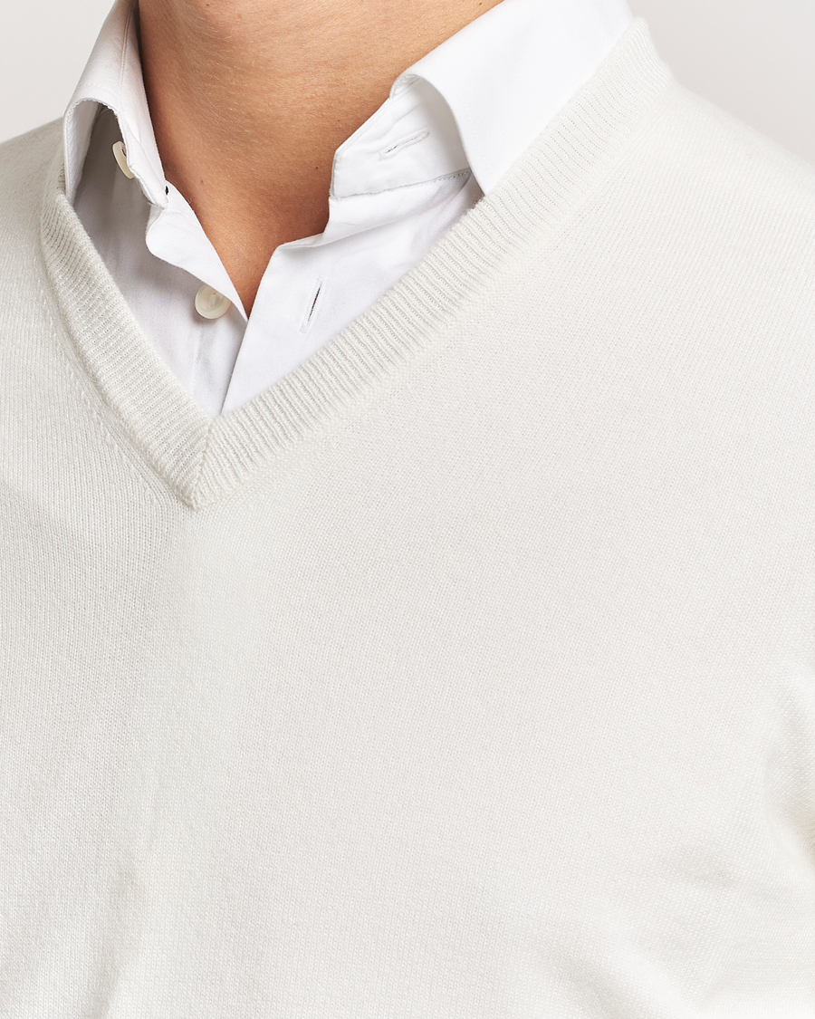 Herre | Gensere | Brunello Cucinelli | 2 Ply Cashmere V-Neck Panama
