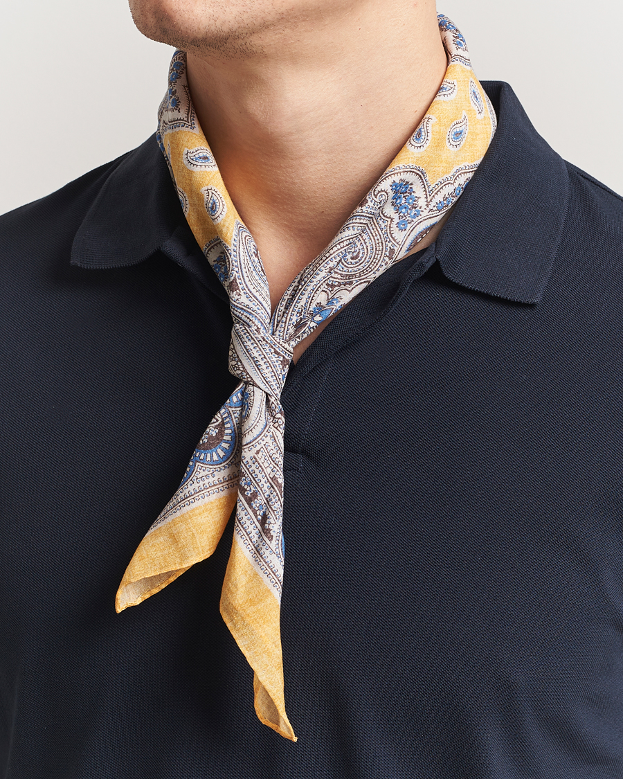 Herre | Scarves | Amanda Christensen | Cotton Voilé Printed Paisley Bandana Yellow