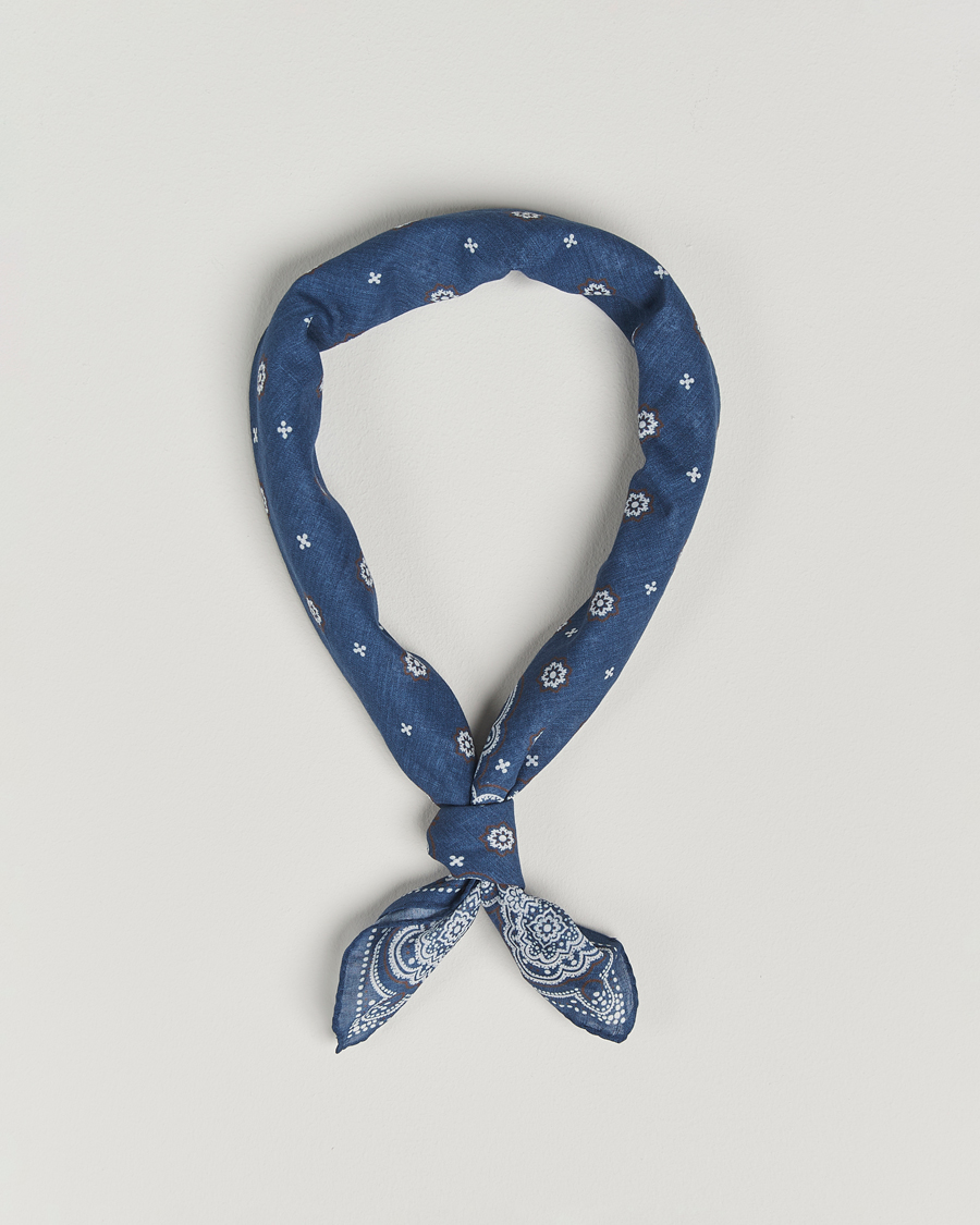 Herre | Scarves | Amanda Christensen | Cotton Voilé Printed Medallion Bandana Navy