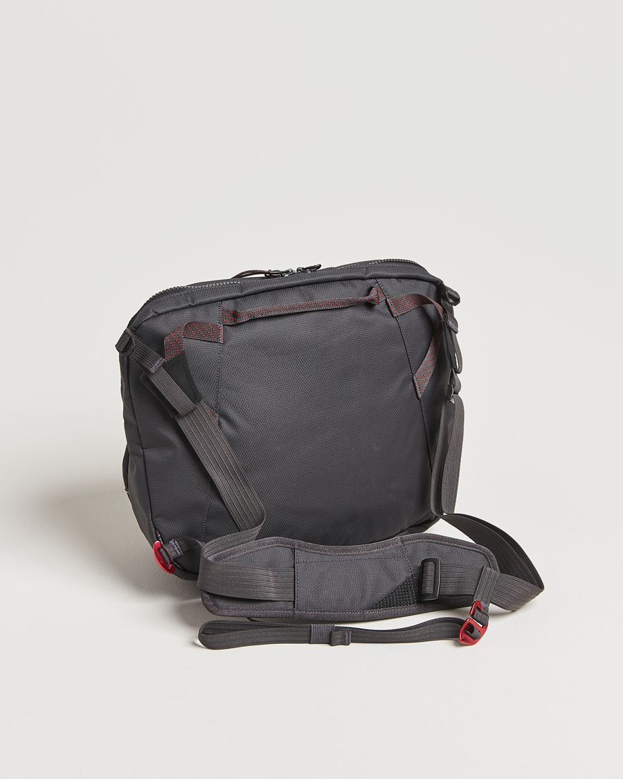 Herre | Vesker | Klättermusen | Gaut Messenger bag Raven