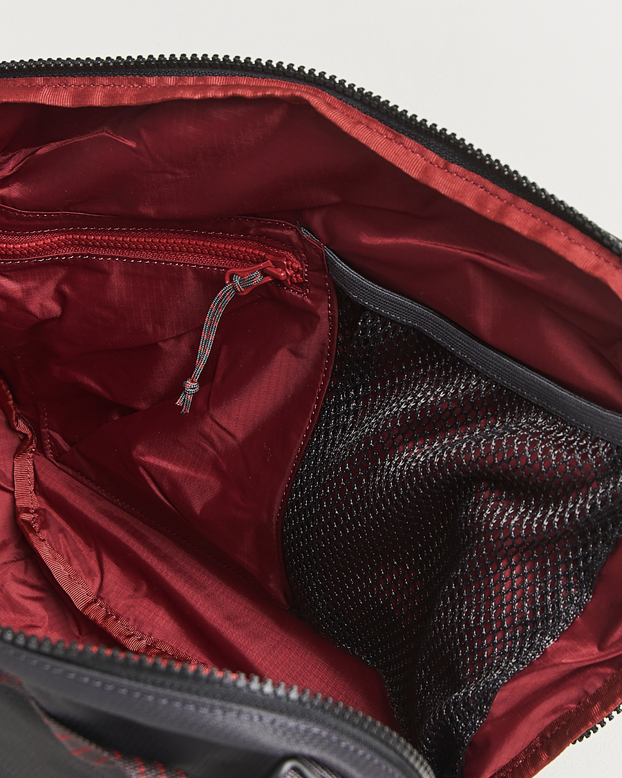Herre | Vesker | Klättermusen | Gaut Messenger bag Raven