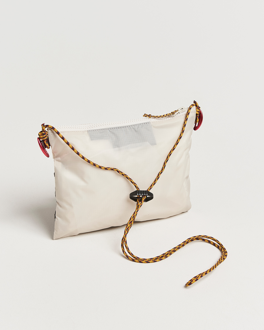 Herre | Vesker | Klättermusen | Algir Accessory Bag Medium Putty Grey