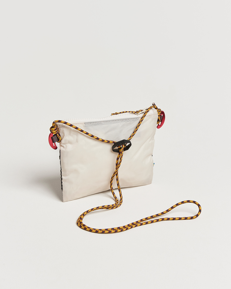 Herre | Vesker | Klättermusen | Algir Accessory Bag Small Putty Grey