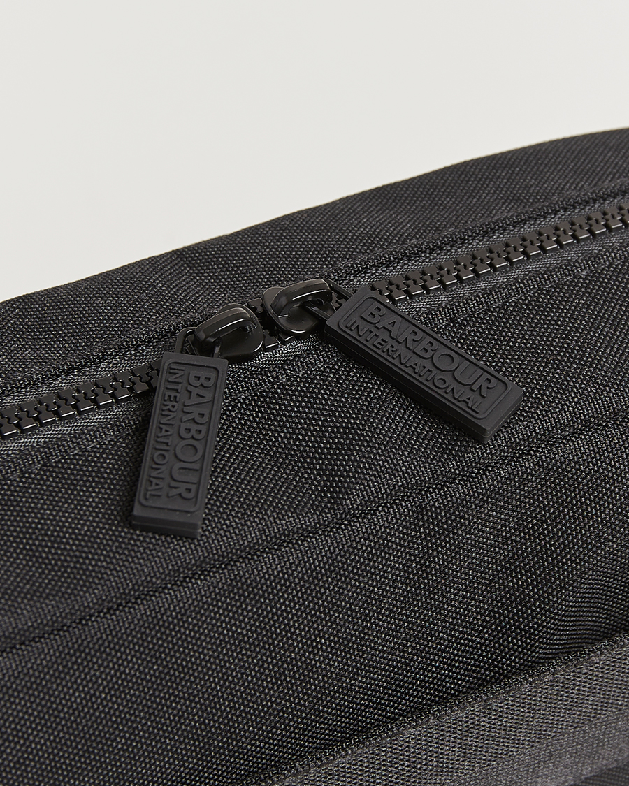 Herre | Vesker | Barbour International | Knockhill Washbag Black