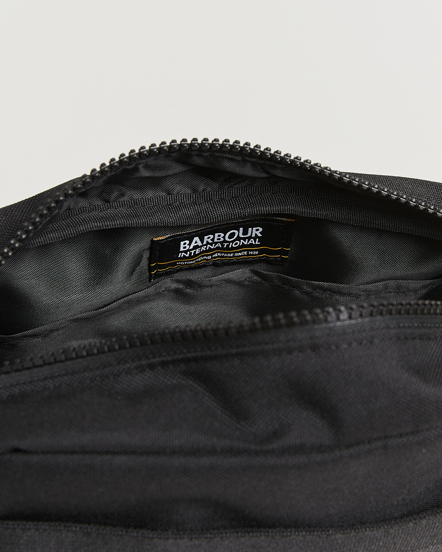 Herre | Vesker | Barbour International | Knockhill Washbag Black