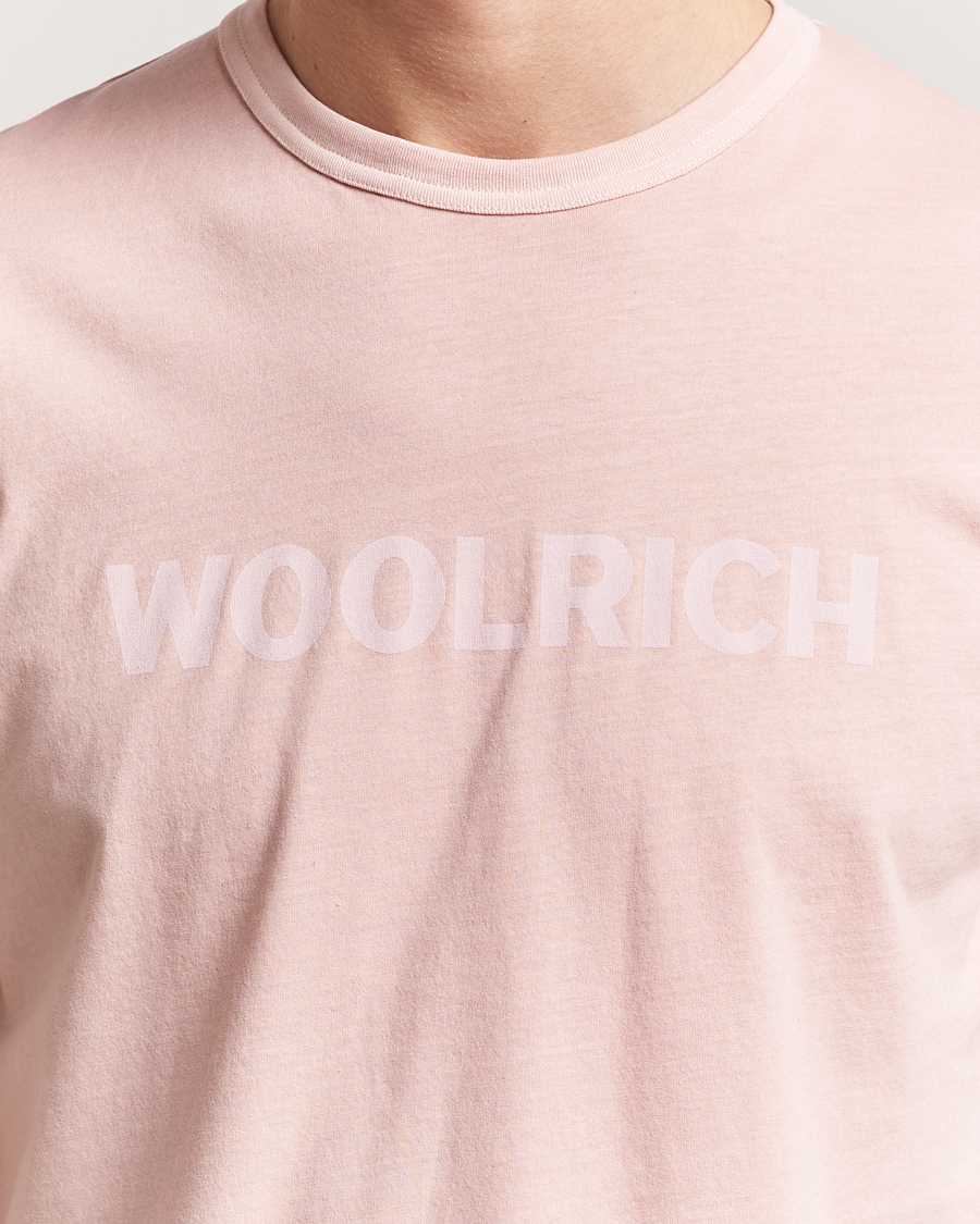 Herre | T-Shirts | Woolrich | Light Garment Dyed T-Shirt Rose Smoke