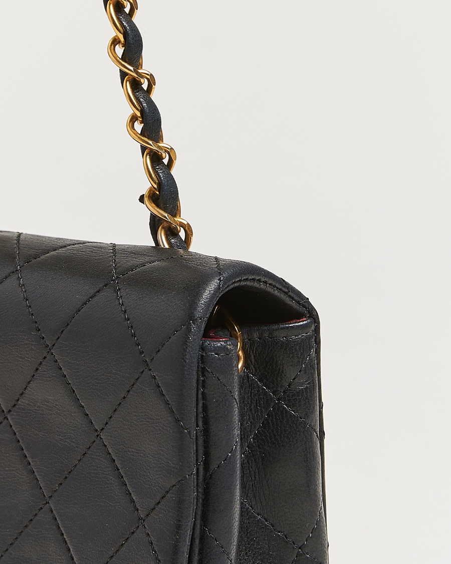 Herre | Chanel Pre-Owned Mini Single Full Flap Bag Black Lambskin | Chanel Pre-Owned | Mini Single Full Flap Bag Black Lambskin