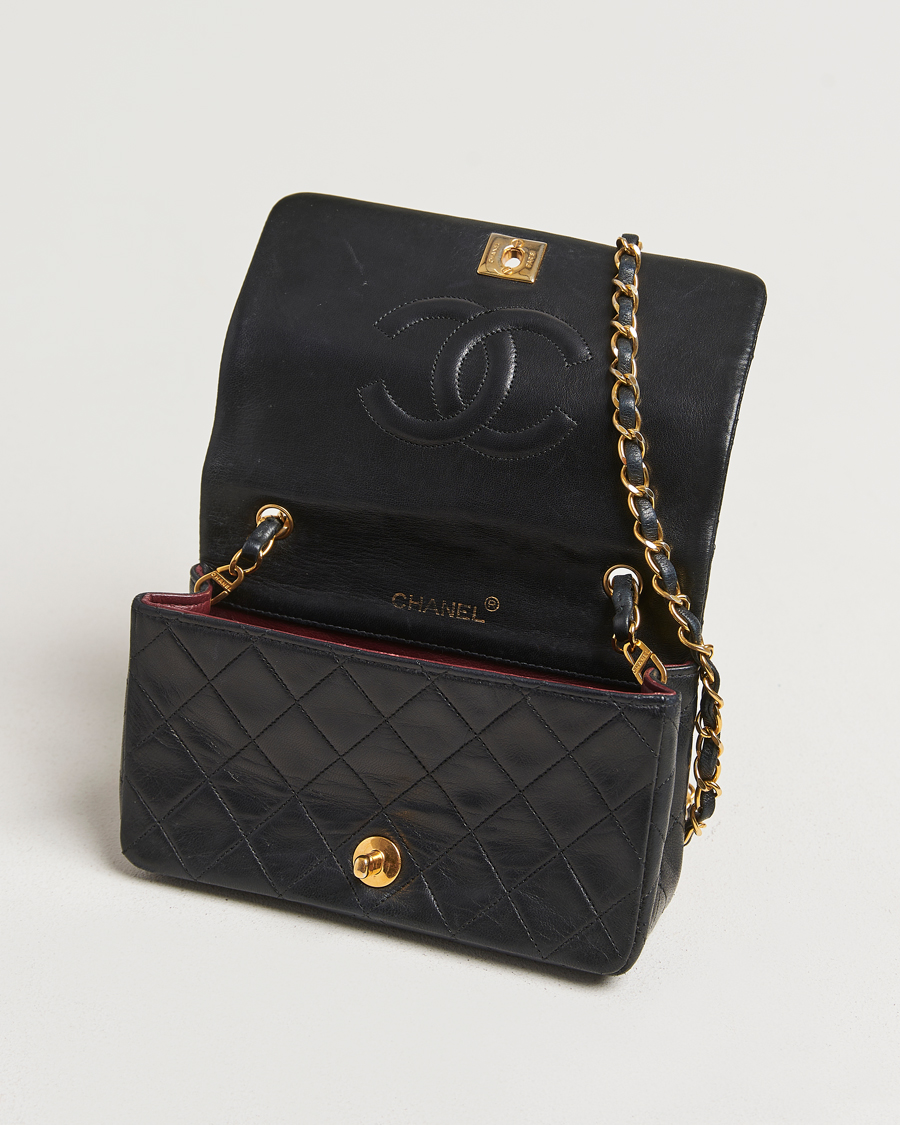 Herre | Chanel Pre-Owned Mini Single Full Flap Bag Black Lambskin | Chanel Pre-Owned | Mini Single Full Flap Bag Black Lambskin