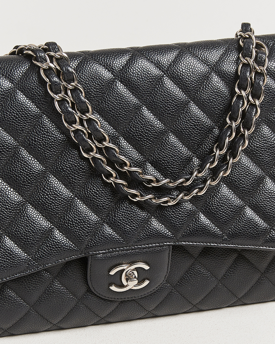 Herre | Gifts for Her | Chanel Pre-Owned | Classic Single Flap Maxi Black Caviar