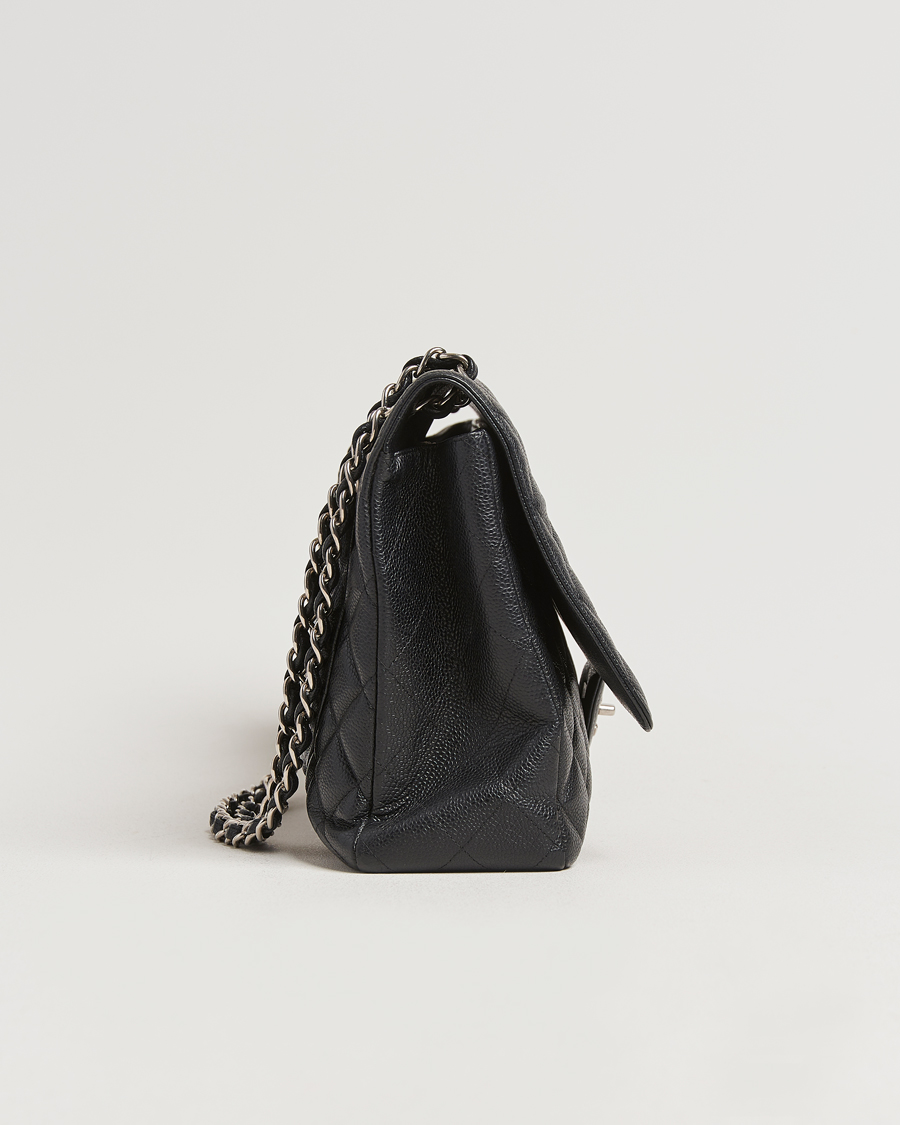 Herre | Gifts for Her | Chanel Pre-Owned | Classic Single Flap Maxi Black Caviar