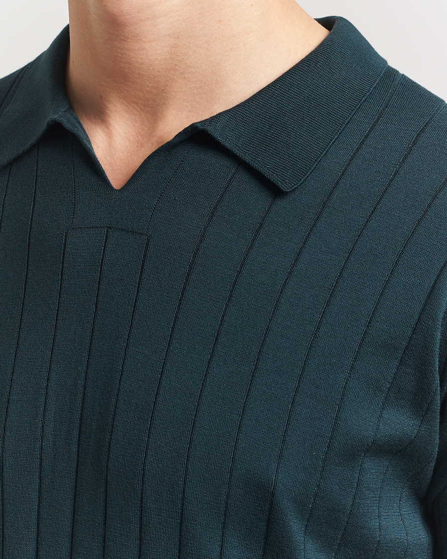 Herre | Pikéer | John Smedley | Roper Open Collar Sea Island Polo Rain Forest