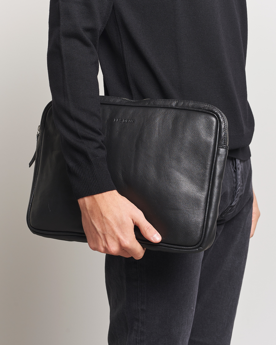 Herre | Vesker | LES DEUX | Leather Laptop Sleeve Black