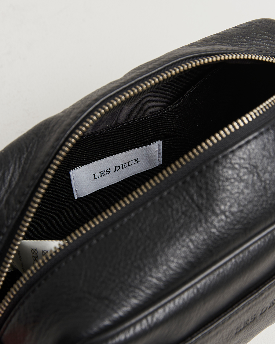 Herre | Vesker | LES DEUX | Leather Washbag Black