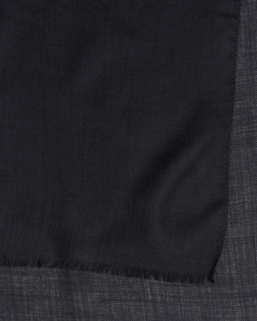Herre | Piacenza Cashmere Chic Cashmere Scarf Navy | Piacenza Cashmere | Chic Cashmere Scarf Navy