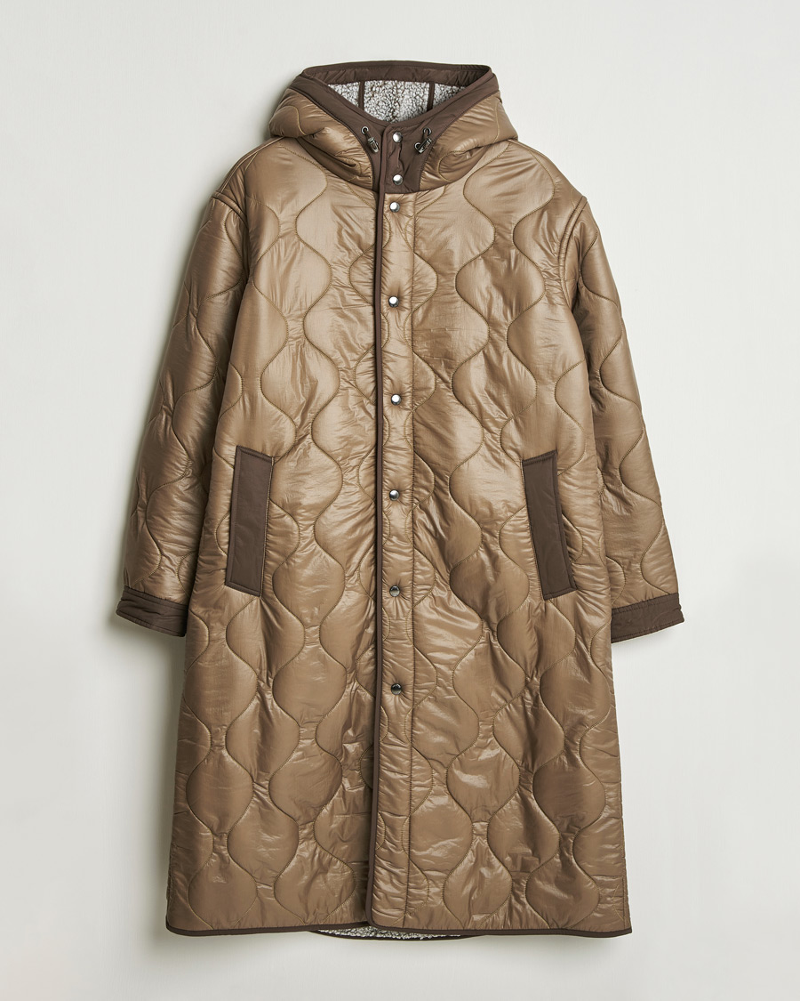 Herre | Jakker | Woolrich | Quilted Coat Sherpa Lining by Todd Snyder Taupe