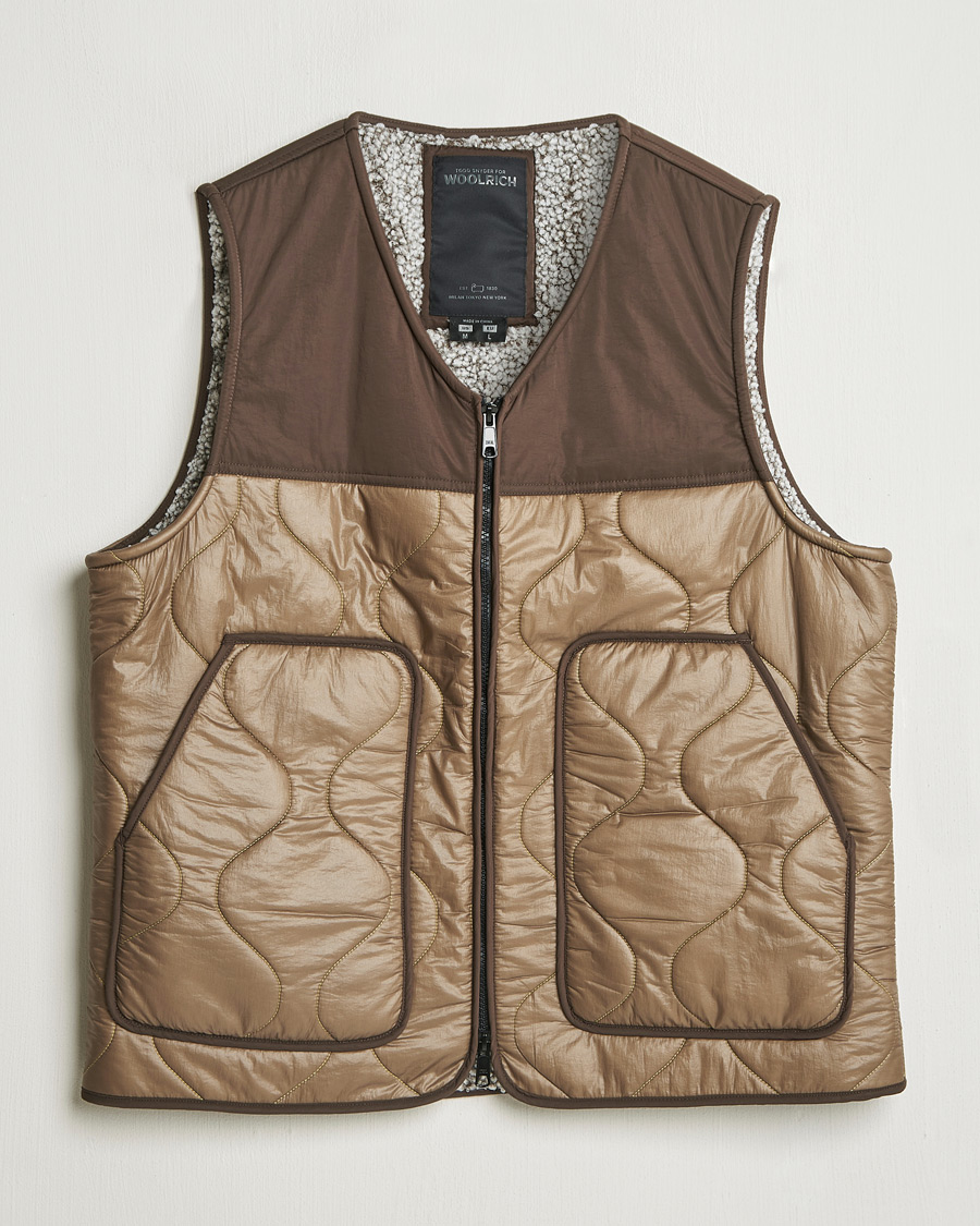 Herre | Jakker | Woolrich | Quilted Vest Sherpa Lining by Todd Snyder Taupe