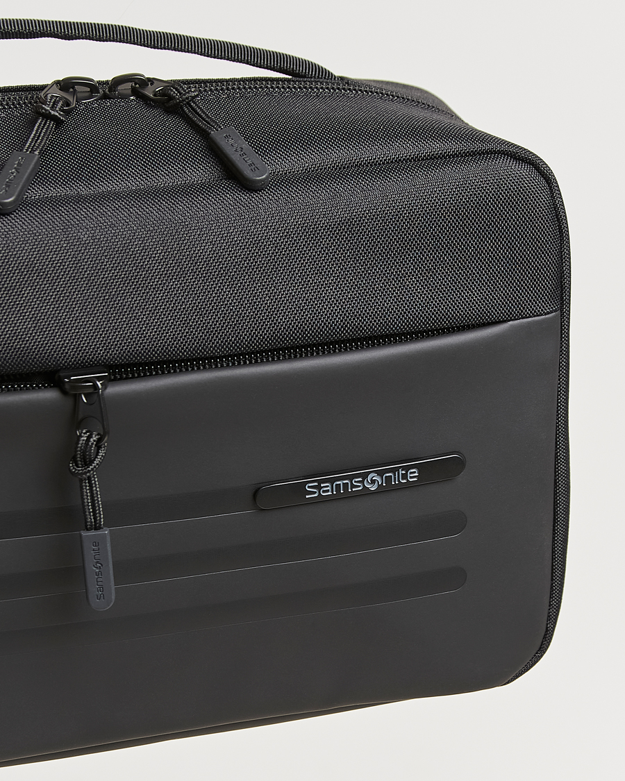 Herre | Vesker | Samsonite | StackD Hanging Toilet Kit Black