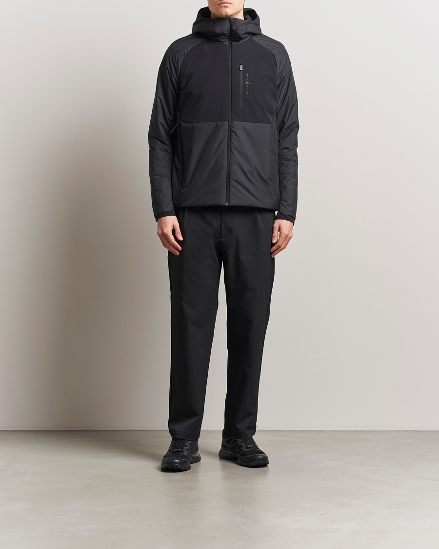 Herre | Jakker | Sail Racing | Amplitude Primaloft Hooded Jacket Carbon